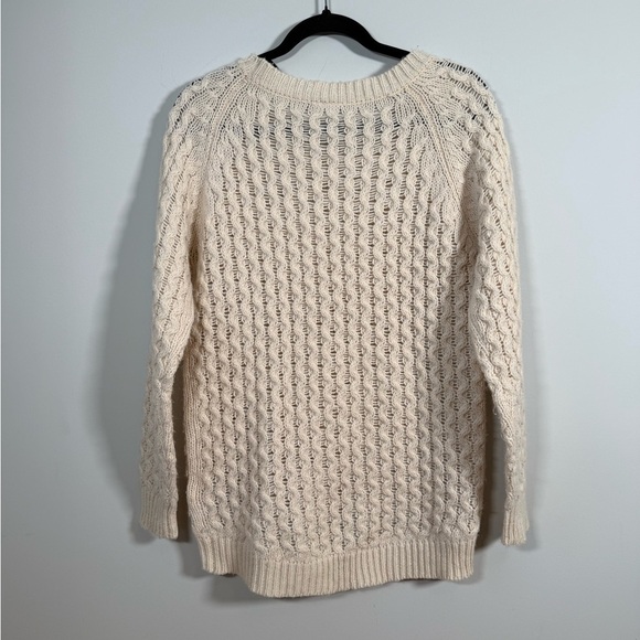 Vero Moda “FARGO” Textured Knit Cream Sweater – Size M 🤍 Cozy Winter Pullover - Picture 3 of 7